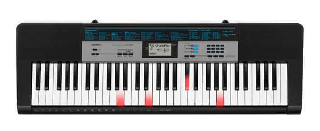 Casio LK-136 - Keyboard edukacyjny z podświetlaną klawiaturą