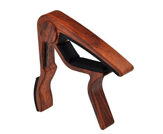 MusicDevice T-CP12 Walnout- Metalowy kapodaster do ukulele i gitary imitujący drewno orzecha